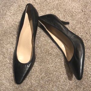 Tahari ladies heels 👠